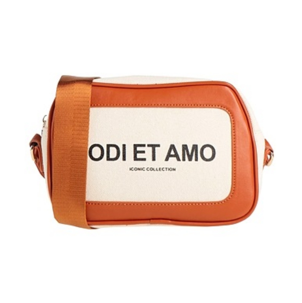 ODI ET AMO Camera Crossbody Bag